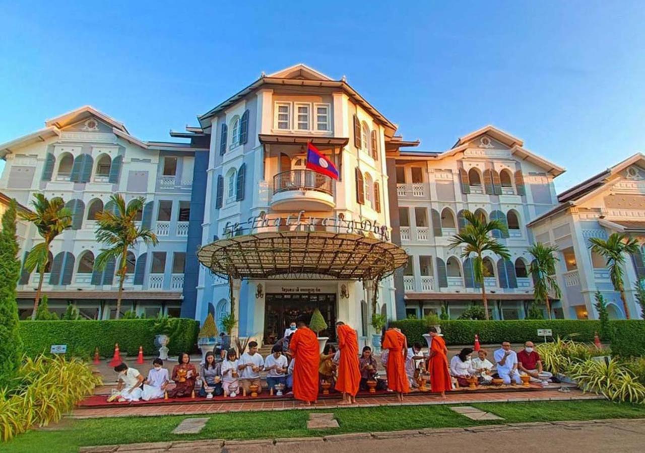 Le Thatluang D'Or Boutique Hotel Вьентьян Экстерьер фото