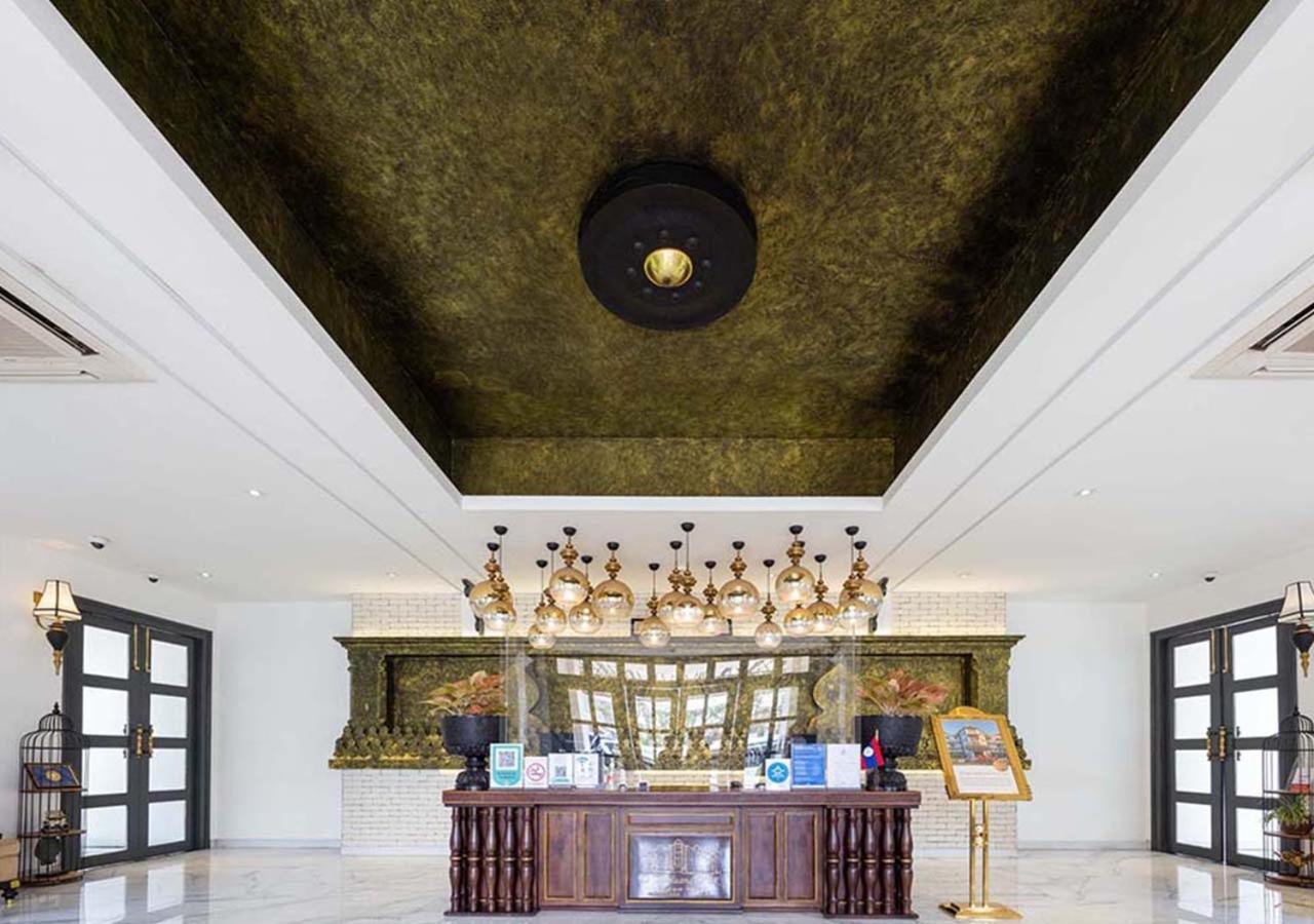 Le Thatluang D'Or Boutique Hotel Вьентьян Экстерьер фото