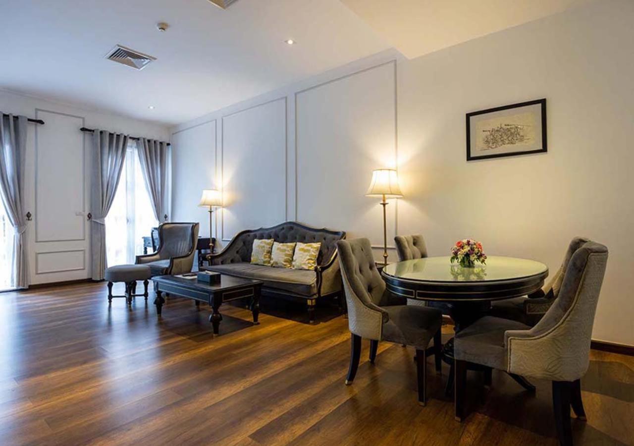 Le Thatluang D'Or Boutique Hotel Вьентьян Экстерьер фото